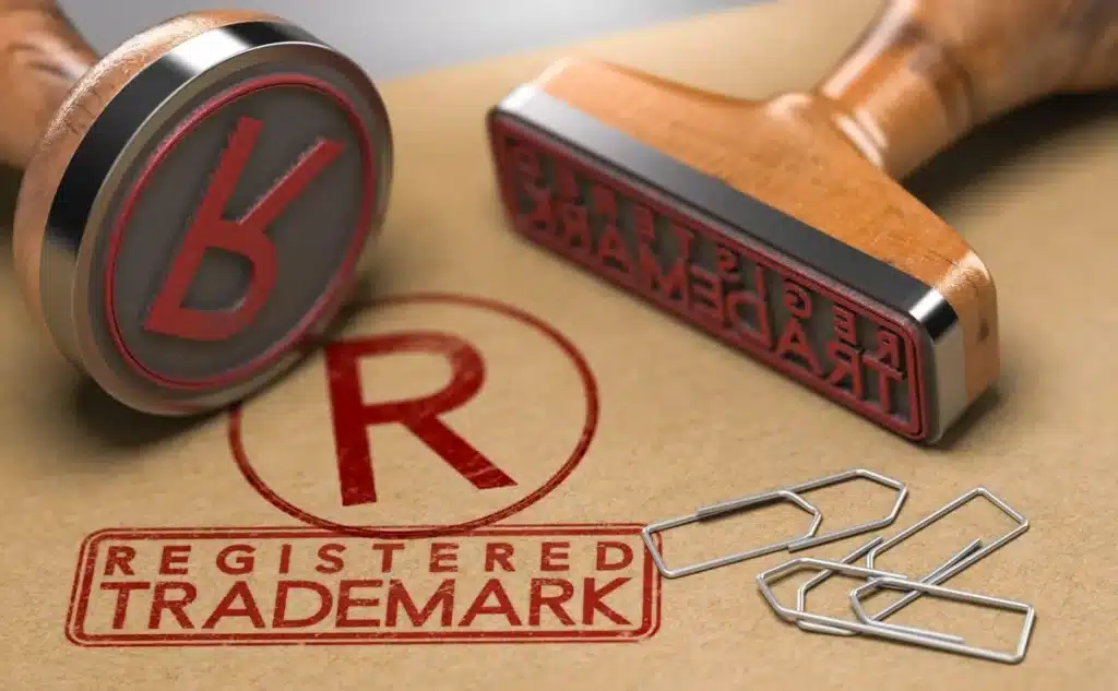 Using the registered trademark R symbol after federal registration